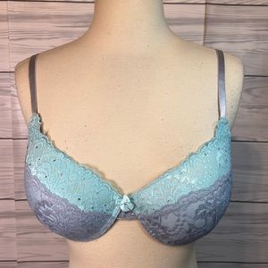 Size 36C XOXO push up bra